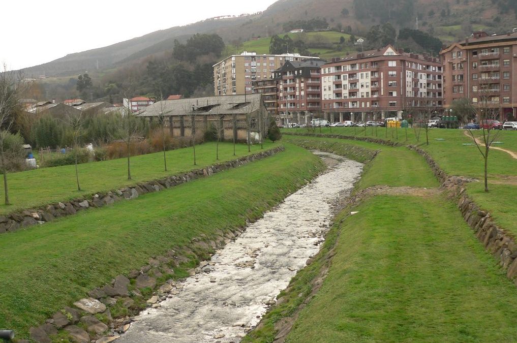 Urbanización Zona el Barranco en Trápaga (C A del País Vasco)