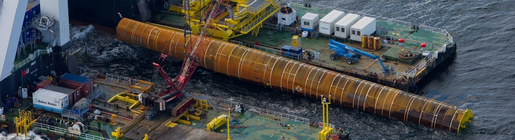 Installation of monopile offshore Installation of monopile offshore